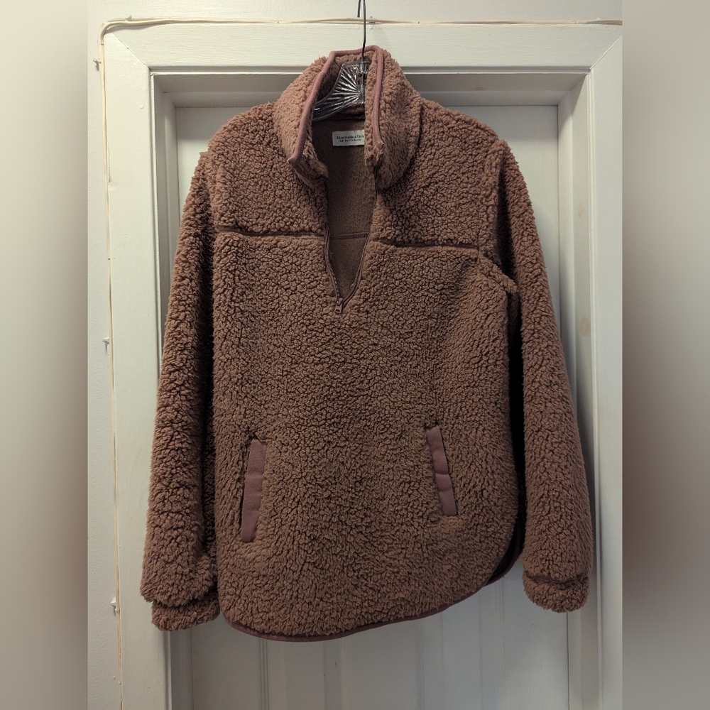 Abercrombie And Fitch Soft AF Sherpa Pullover Quarter Zip